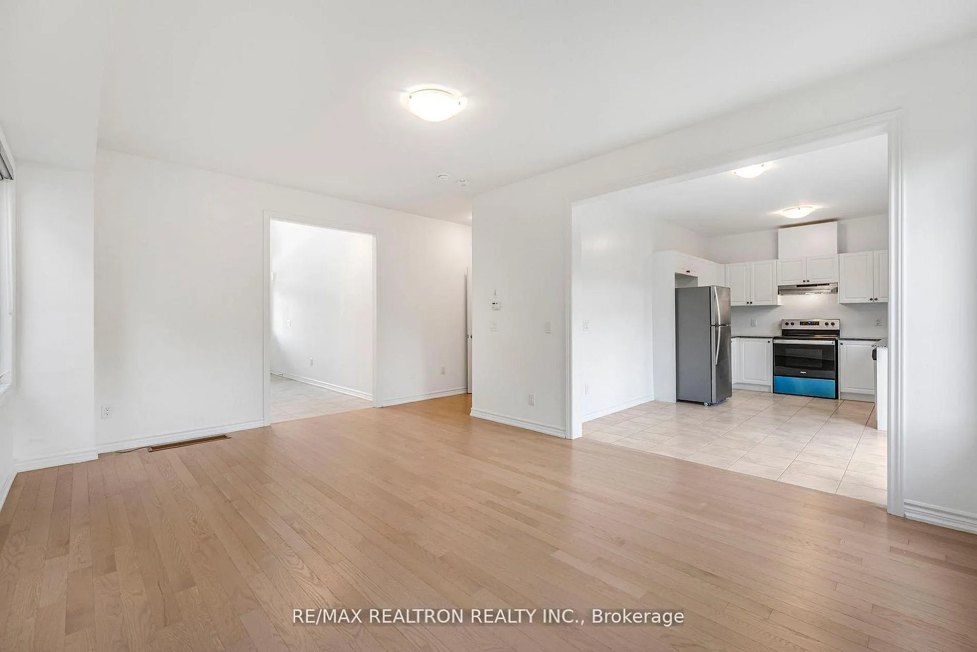 Photo 6 of 17 Corbett Street, Southgate — HOMEH