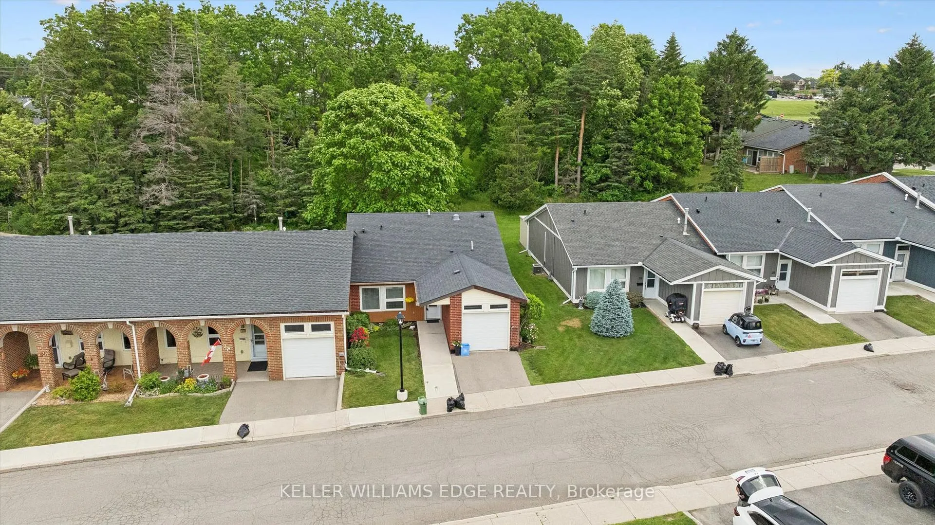 Photo 1 of 32 Cardinal Mindszenty Boulevard, Hamilton, Kennedy — HOMEH