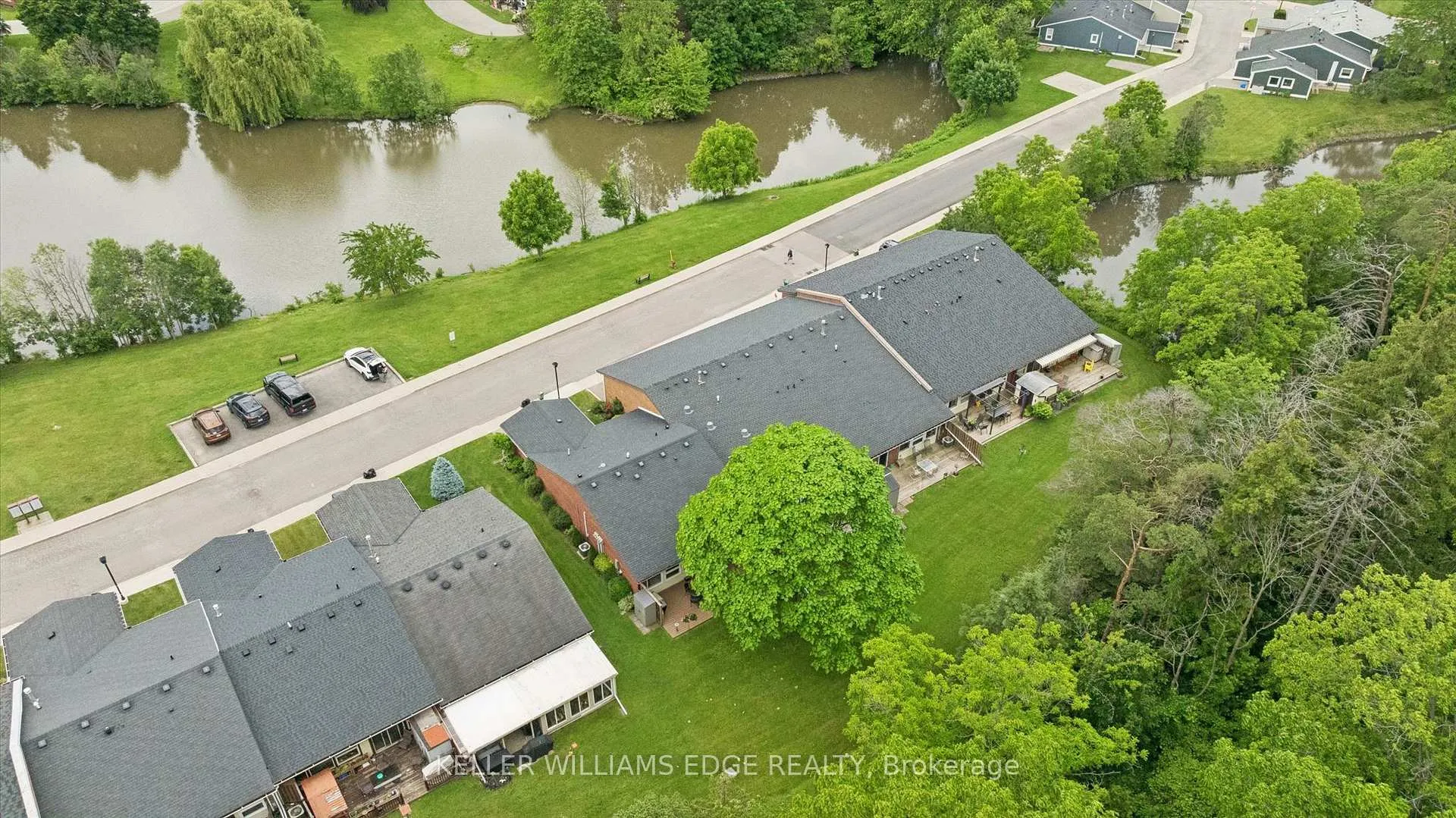 Photo 41 of 32 Cardinal Mindszenty Boulevard, Hamilton, Kennedy — HOMEH