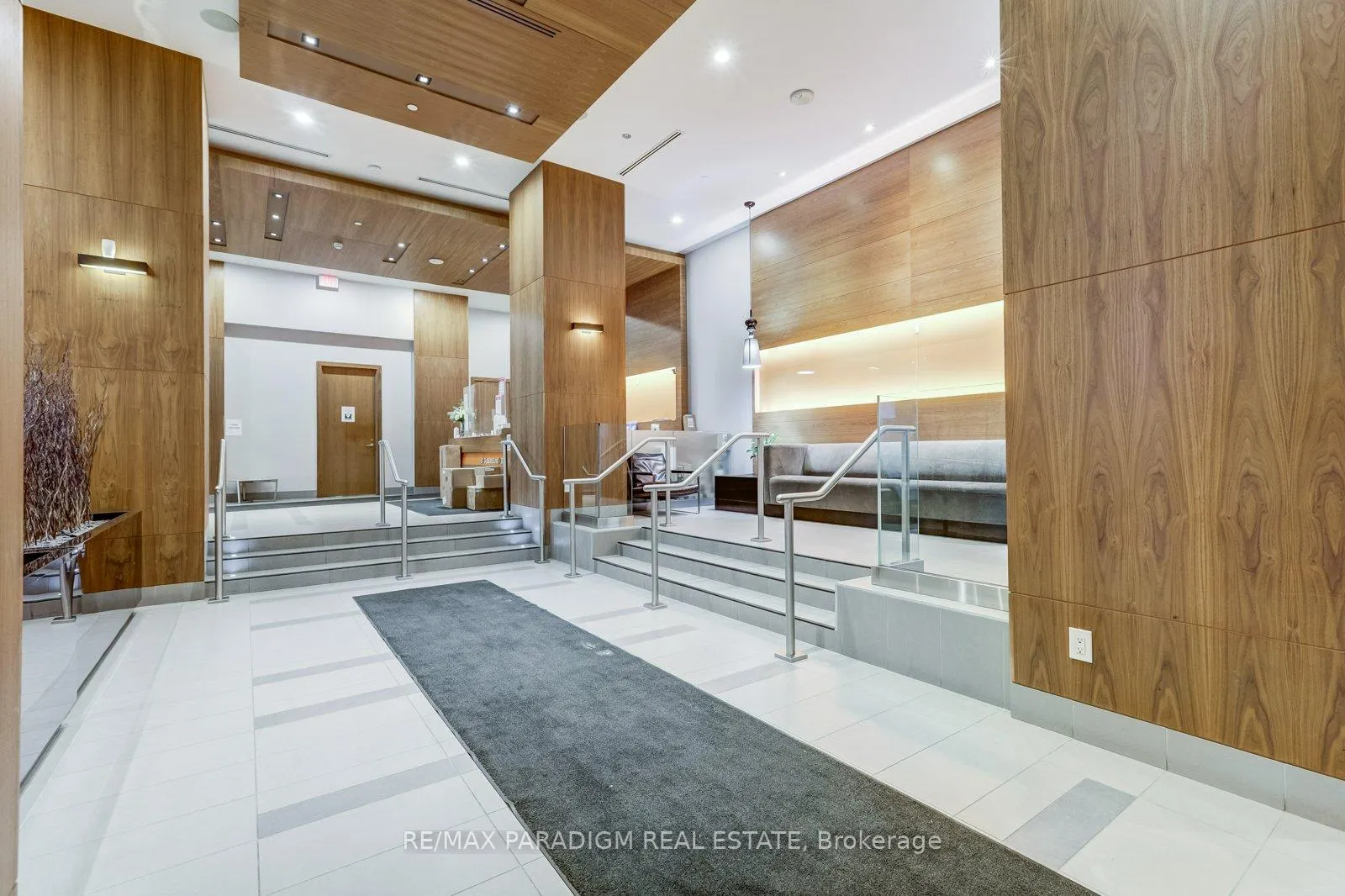 Photo 5 of Unit 3403, 295 Adelaide Street W, Toronto, Waterfront Communities — HOMEH