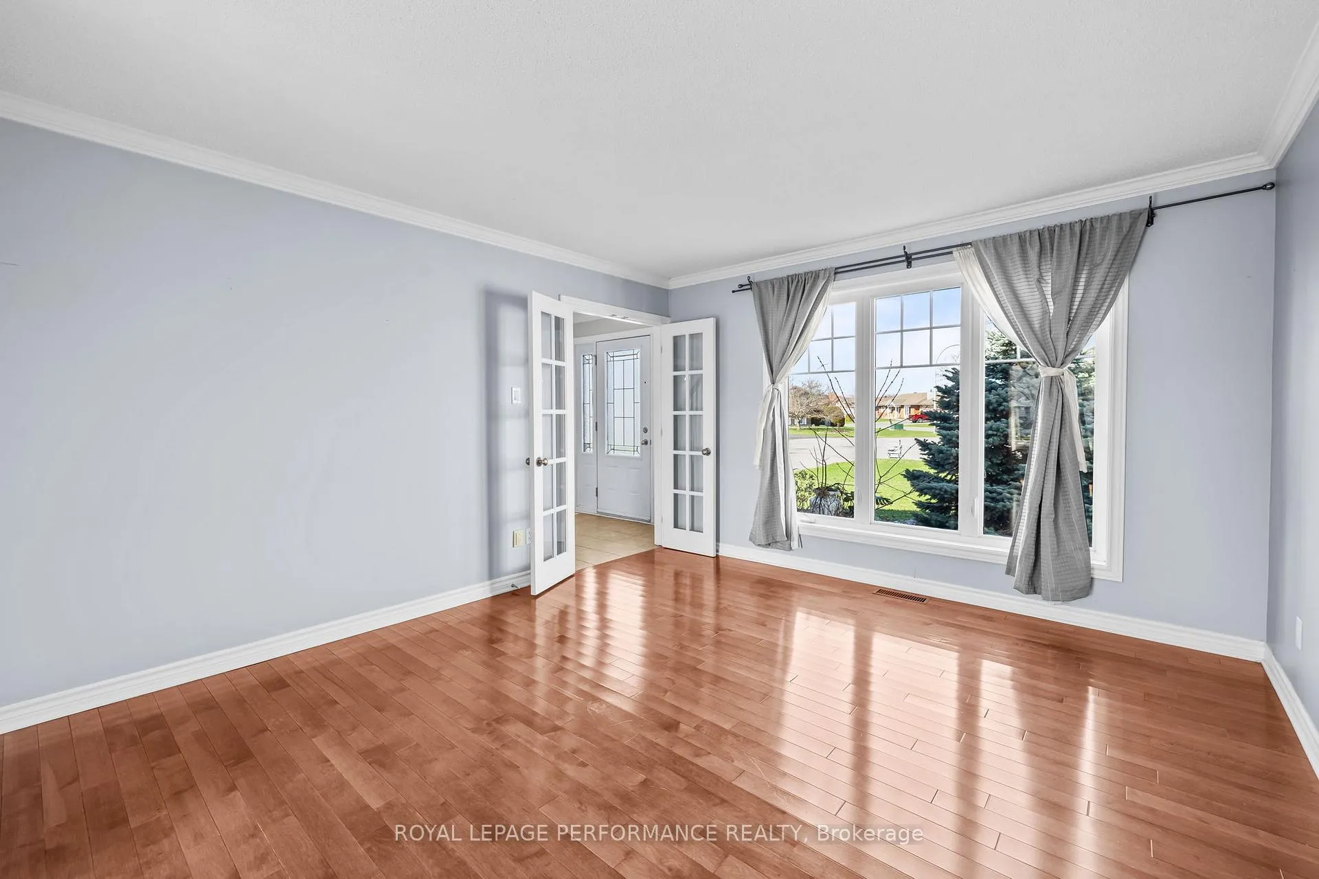 Photo 11 of 54 Lapointe Boulevard, Russell, Embrun — HOMEH