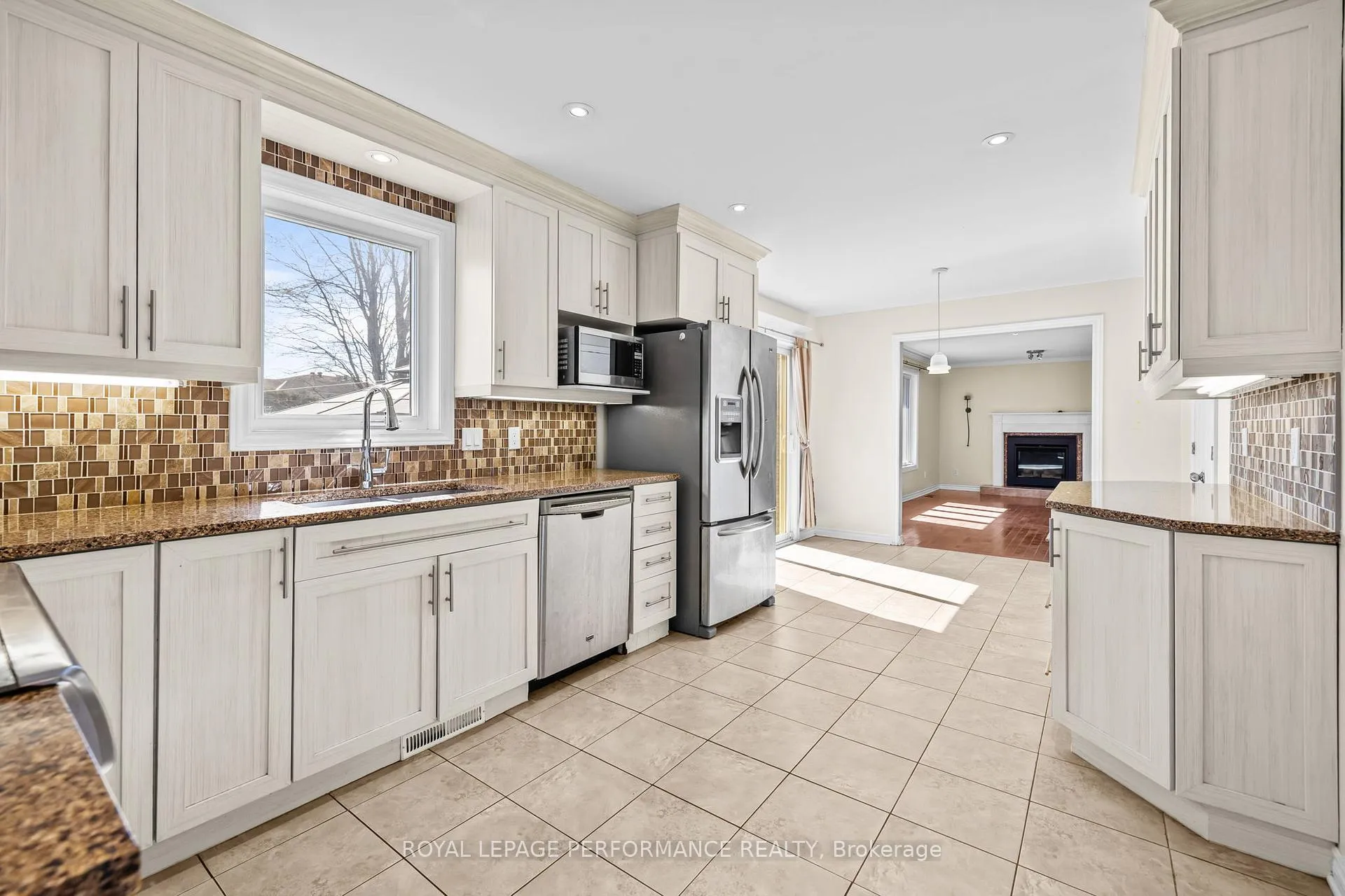 Photo 16 of 54 Lapointe Boulevard, Russell, Embrun — HOMEH