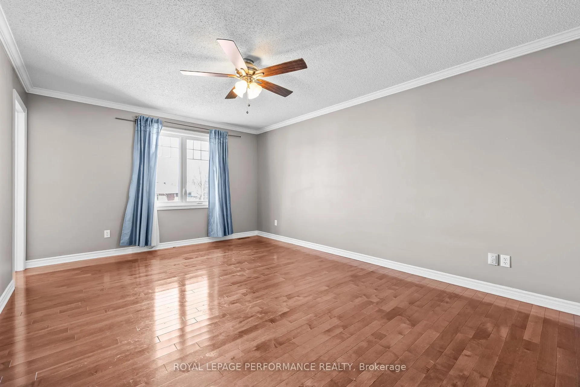 Photo 27 of 54 Lapointe Boulevard, Russell, Embrun — HOMEH