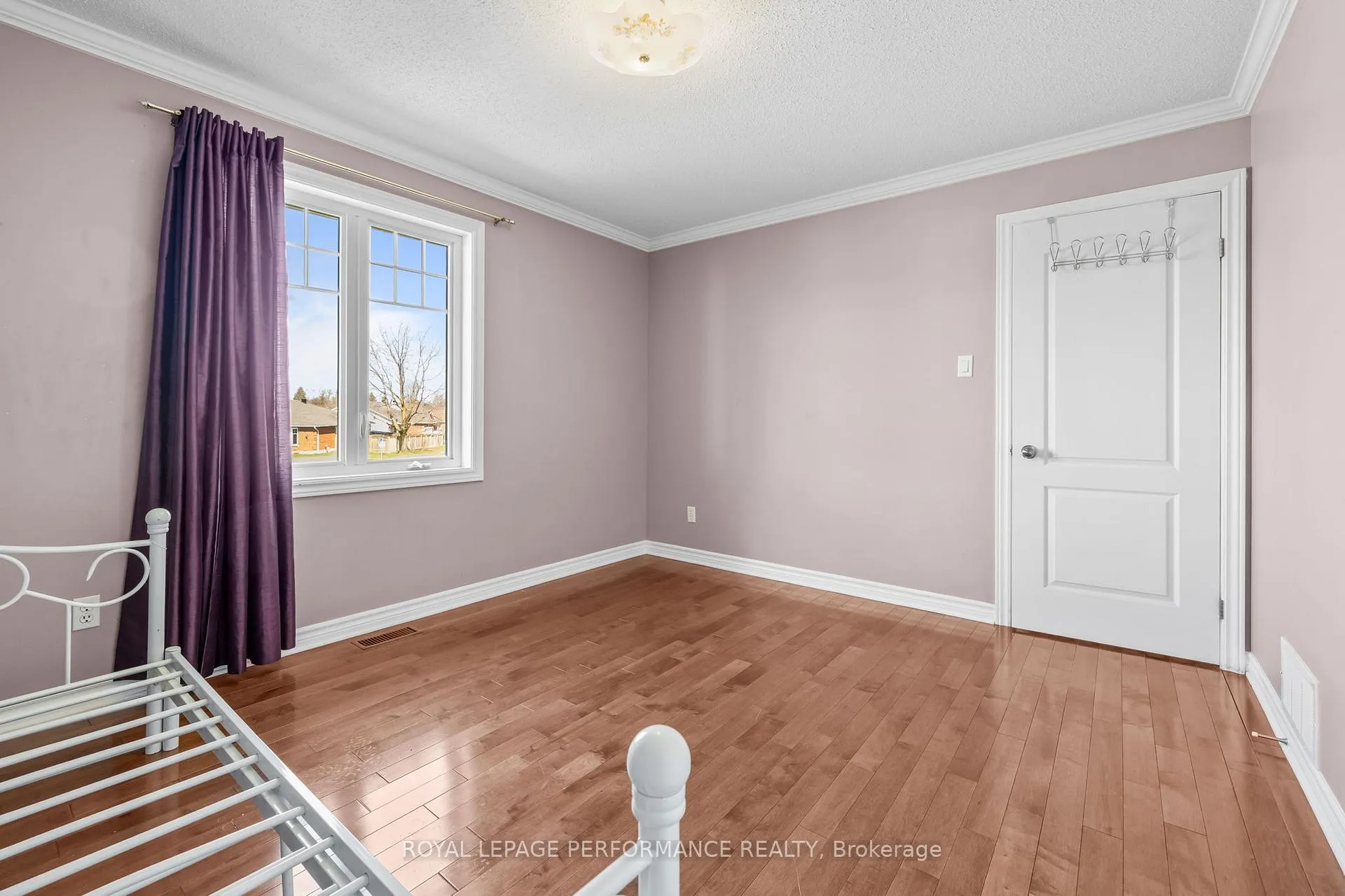 Photo 34 of 54 Lapointe Boulevard, Russell, Embrun — HOMEH