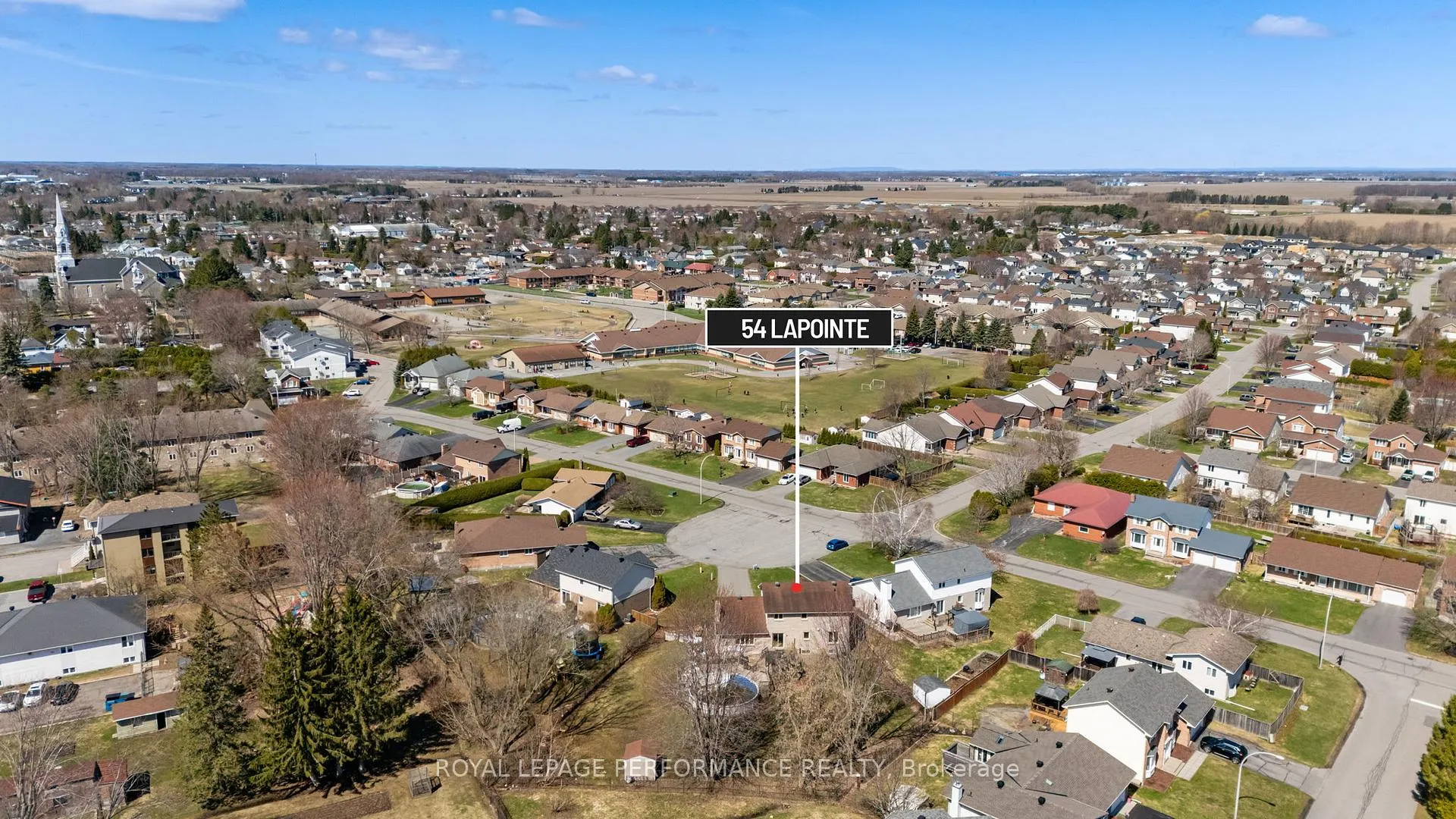 Photo 45 of 54 Lapointe Boulevard, Russell, Embrun — HOMEH