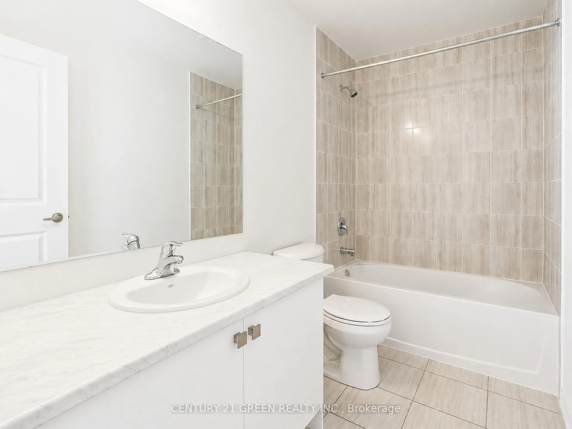 Photo 28 of 41 Durham Avenue, Barrie, Rural Barrie Southeast — HOMEH