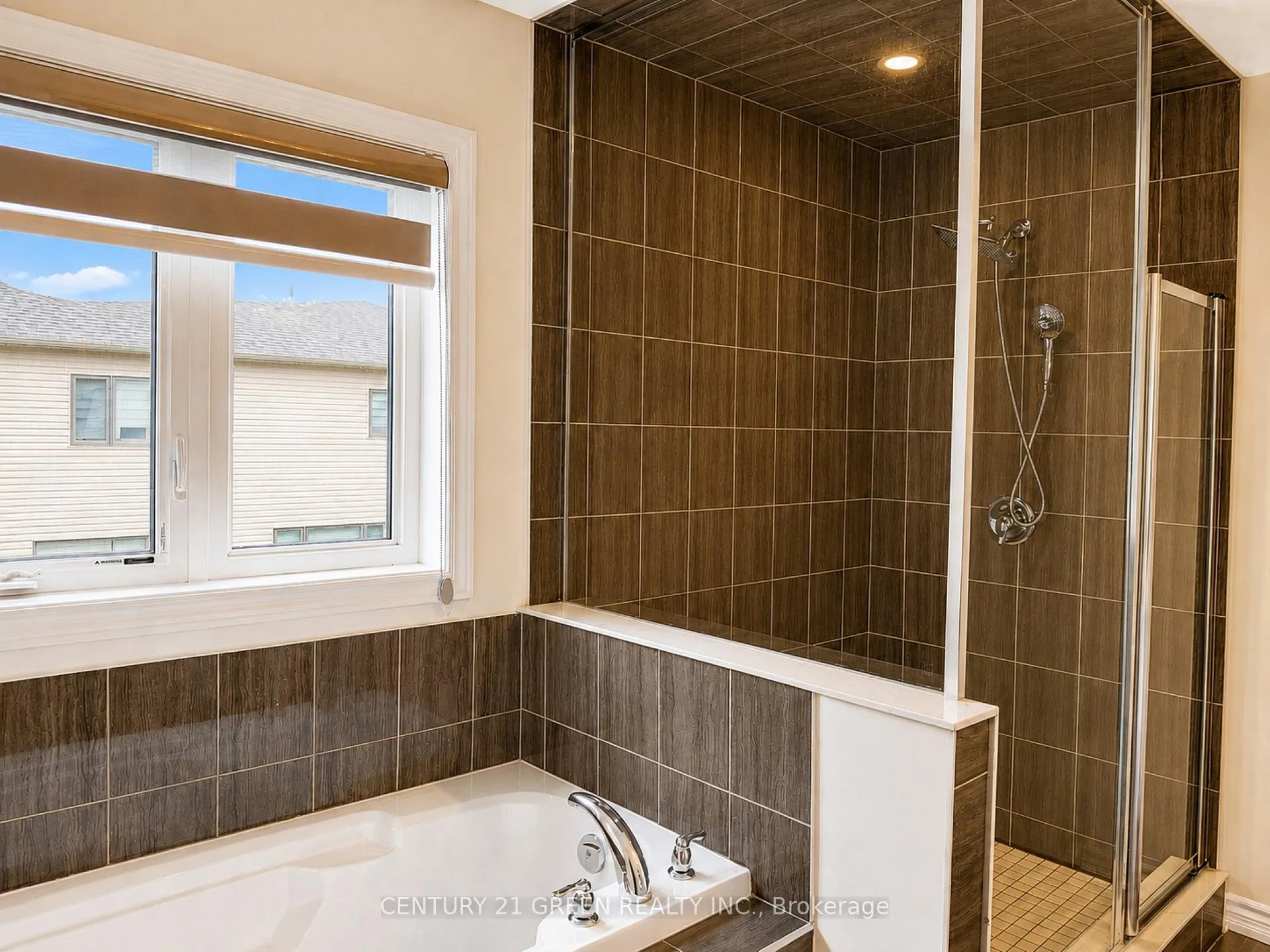Photo 35 of 41 Durham Avenue, Barrie, Rural Barrie Southeast — HOMEH