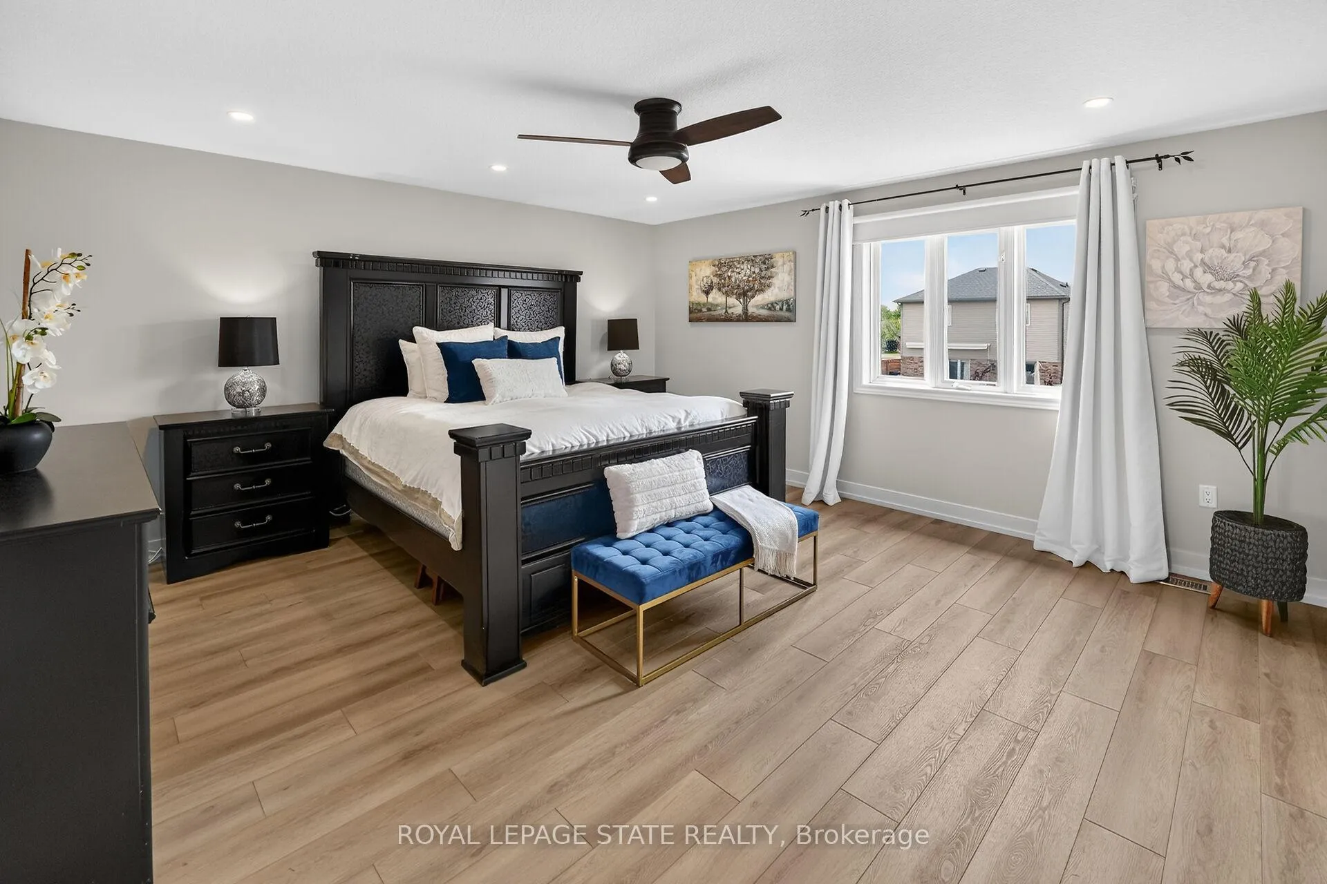 Photo 20 of 387 Murray Street, Grimsby, Grimsby Beach — HOMEH