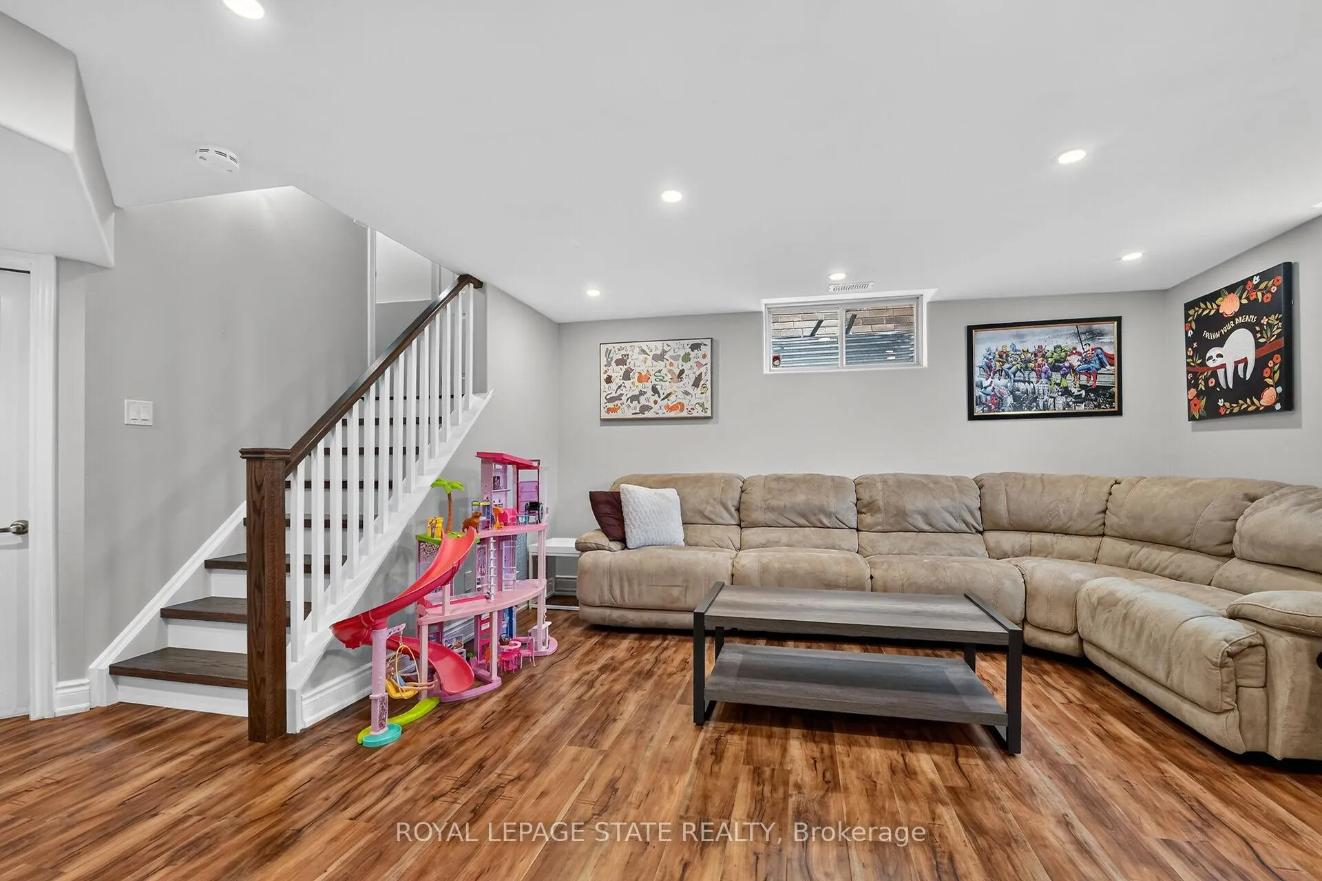 Photo 33 of 387 Murray Street, Grimsby, Grimsby Beach — HOMEH