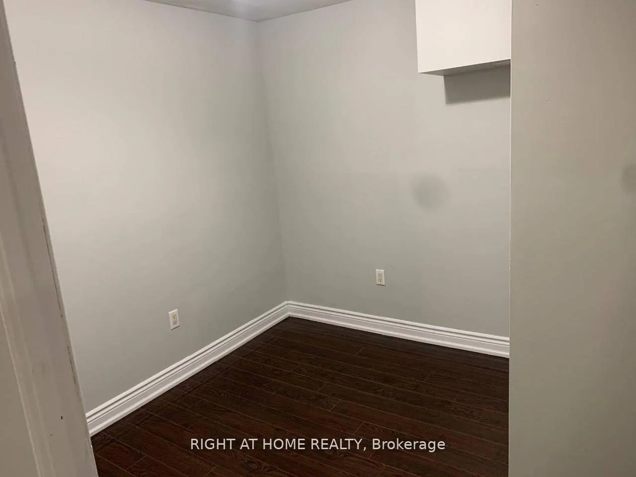 Photo 8 of Unit Bsmt, 63 Toba Crescent, Brampton, Heart Lake — HOMEH