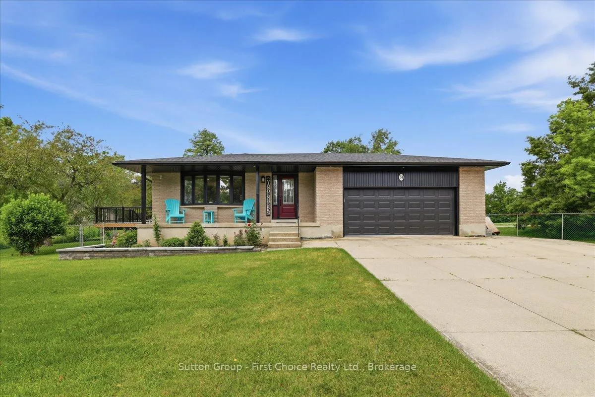 Photo 1 of 34 Dixon Street, Stratford — HOMEH
