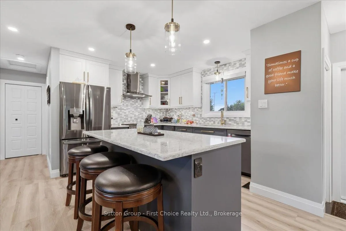 Photo 14 of 34 Dixon Street, Stratford — HOMEH