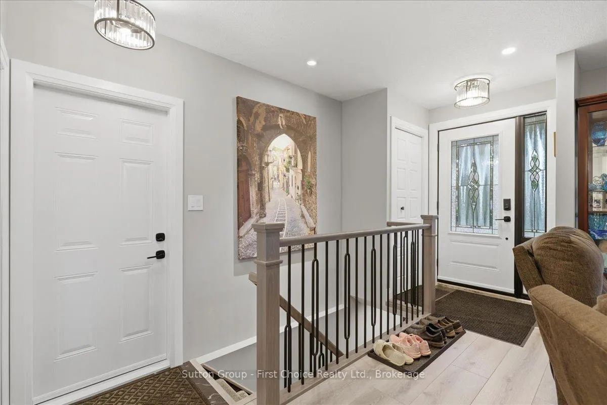 Photo 15 of 34 Dixon Street, Stratford — HOMEH