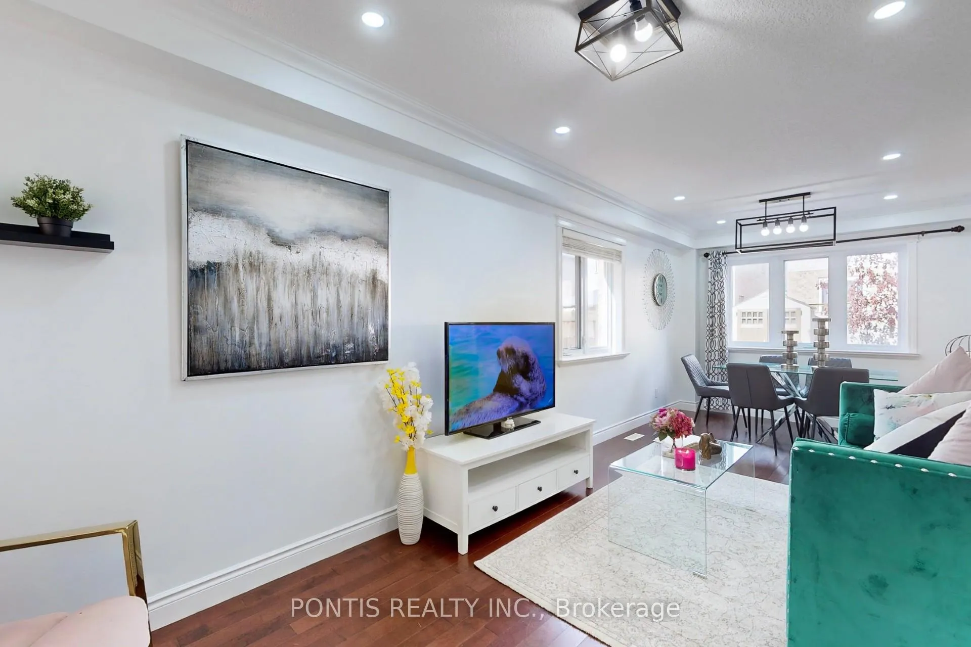 Photo 9 of 83 Hinrichs Crescent, Cambridge, Little's Corners — HOMEH