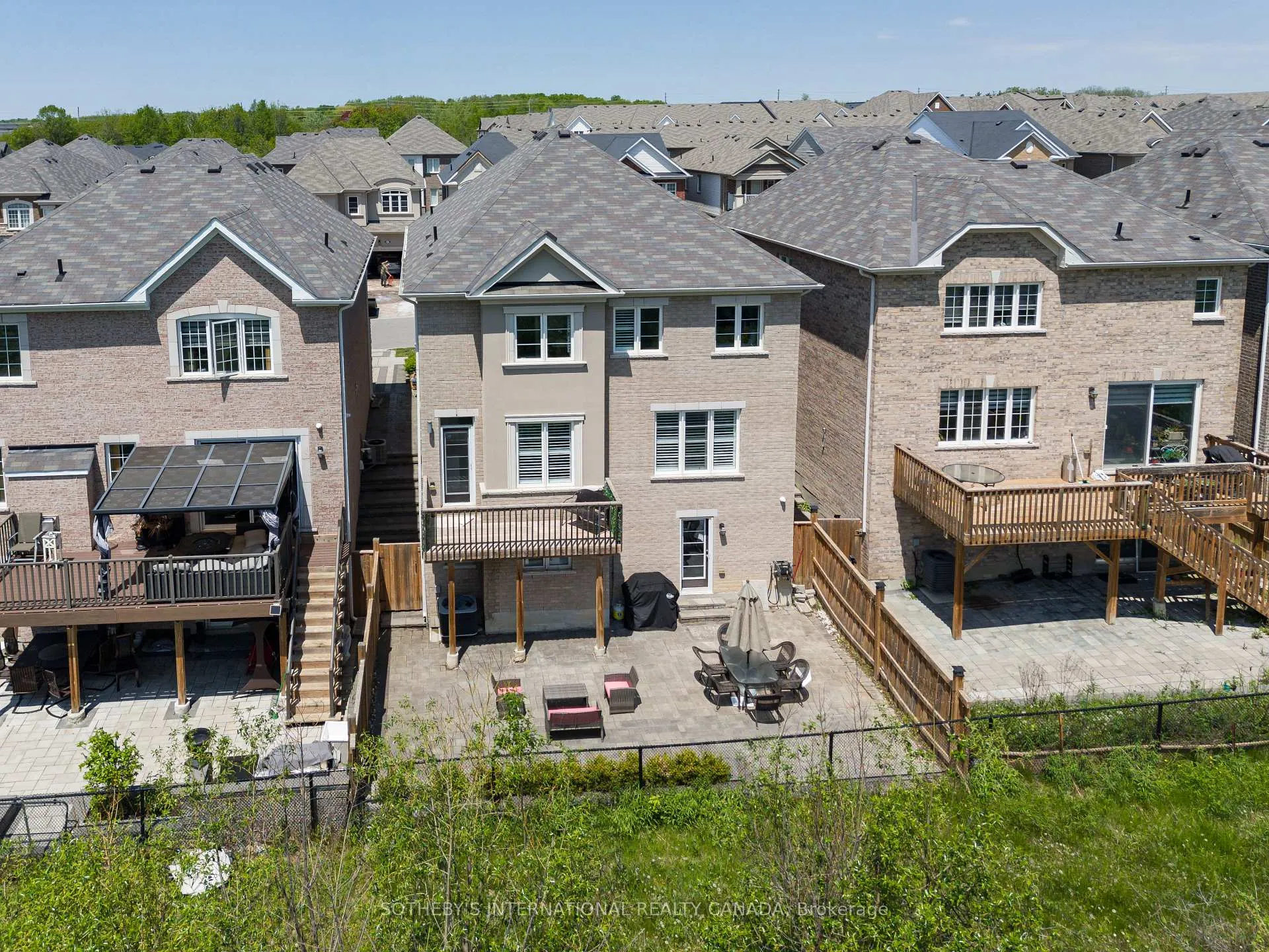 Photo 42 of 1056 Foxtail Crescent, Pickering, Rural Pickering — HOMEH
