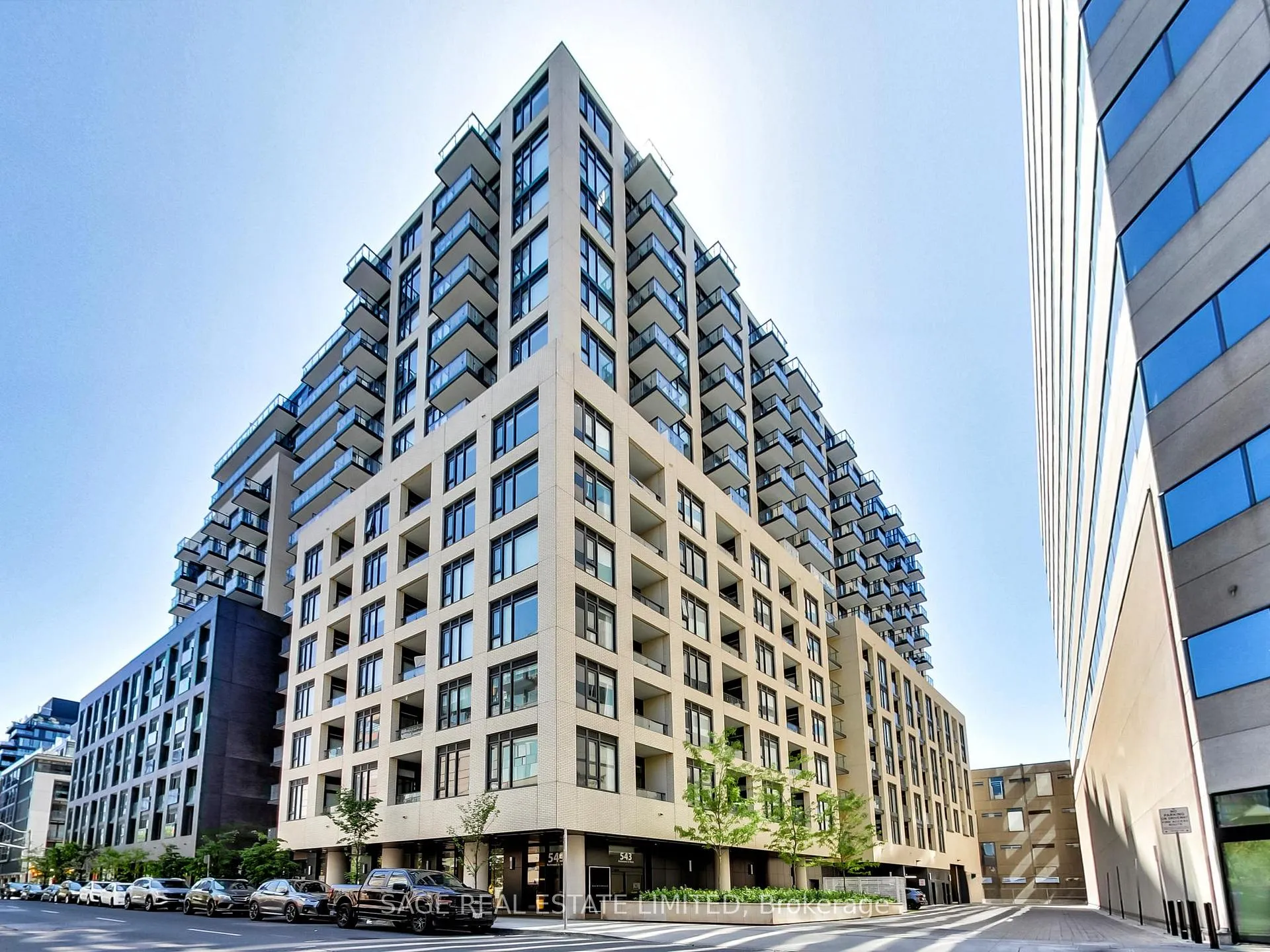 Front of Unit PH15, 542 Richmond Street W