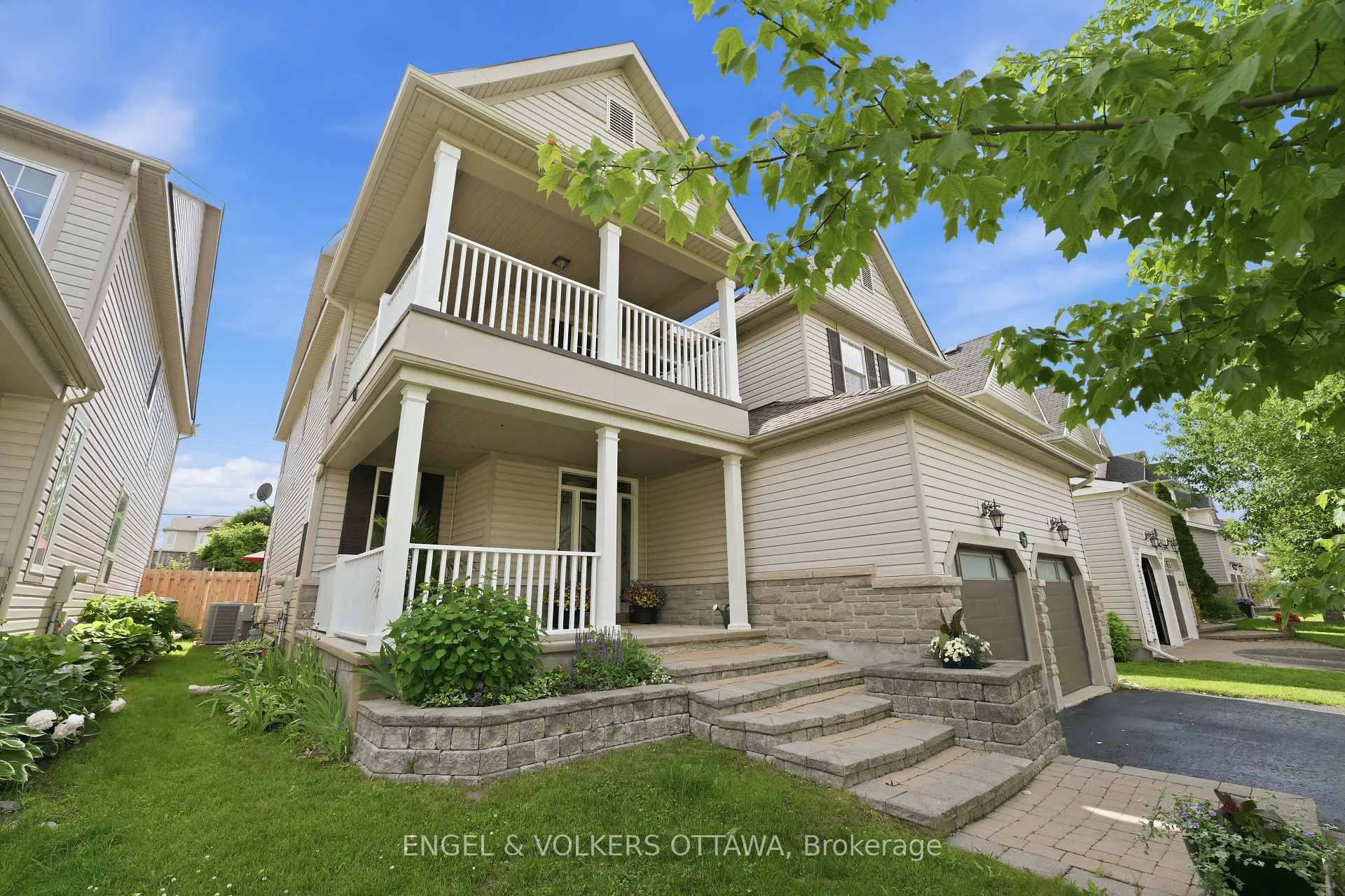 Photo 2 of 31 Leatherwood Crescent, Ottawa, Barrhaven - Stonebridge — HOMEH