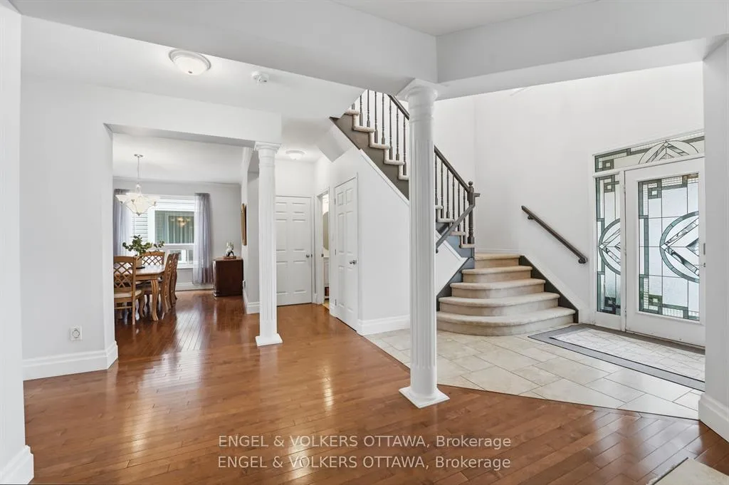 Photo 12 of 31 Leatherwood Crescent, Ottawa, Barrhaven - Stonebridge — HOMEH