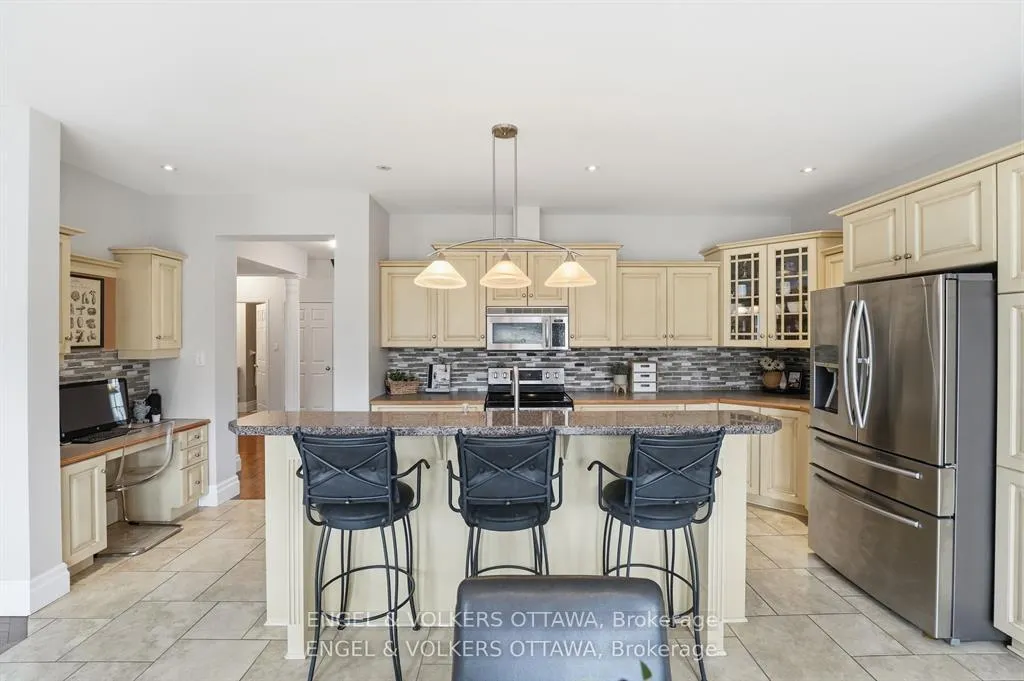Photo 18 of 31 Leatherwood Crescent, Ottawa, Barrhaven - Stonebridge — HOMEH