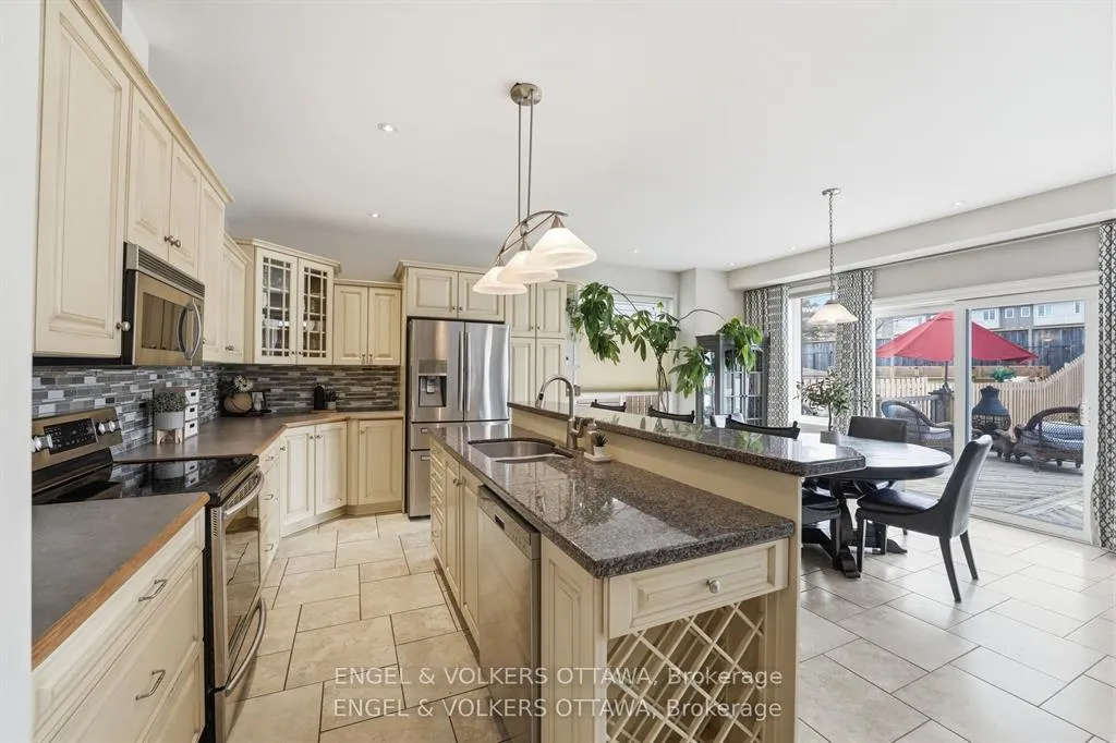 Photo 19 of 31 Leatherwood Crescent, Ottawa, Barrhaven - Stonebridge — HOMEH