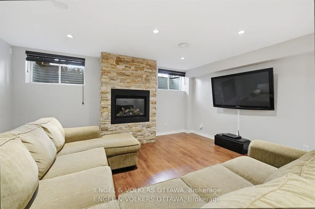 Photo 36 of 31 Leatherwood Crescent, Ottawa, Barrhaven - Stonebridge — HOMEH