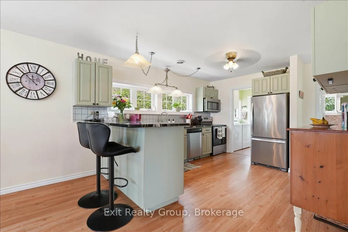 Photo 9 of 144 Bayview Lane, Brighton, Rural Brighton — HOMEH