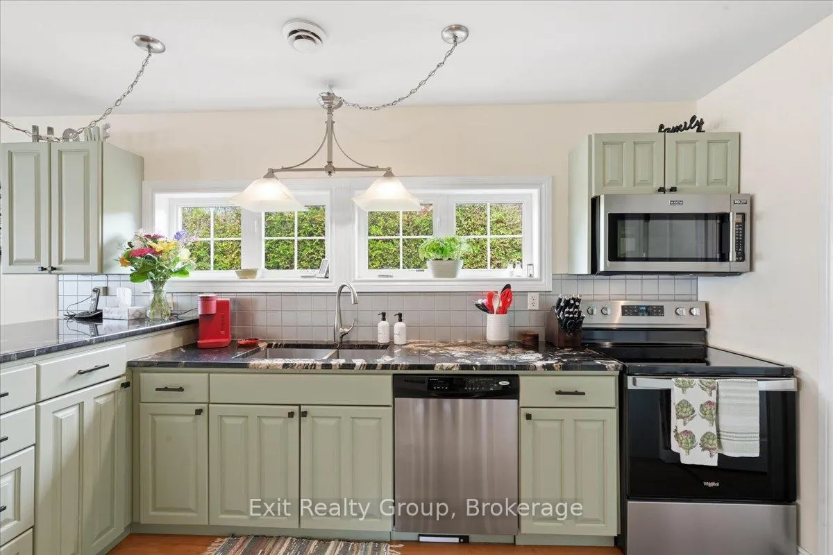 Photo 11 of 144 Bayview Lane, Brighton, Rural Brighton — HOMEH