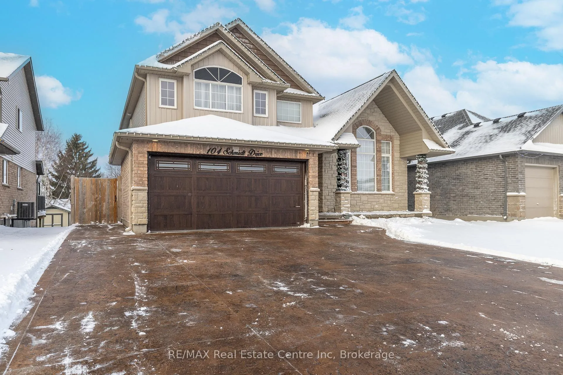 Photo 2 of 104 Schmidt Drive, Wellington North, Arthur — HOMEH