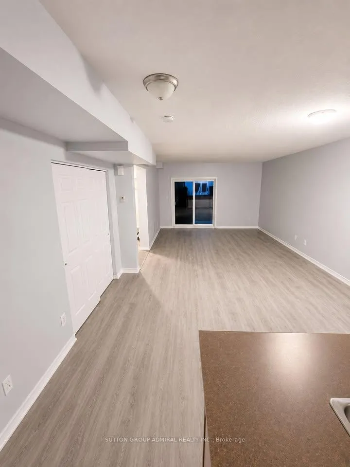 Photo 2 of Unit 39, 175 Stanley Street, Barrie, East Bayfield — HOMEH
