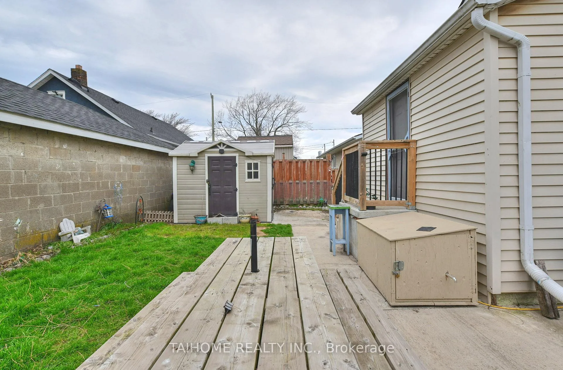 Photo 13 of 6 Iron Street, Welland, Lincoln/Crowland — HOMEH