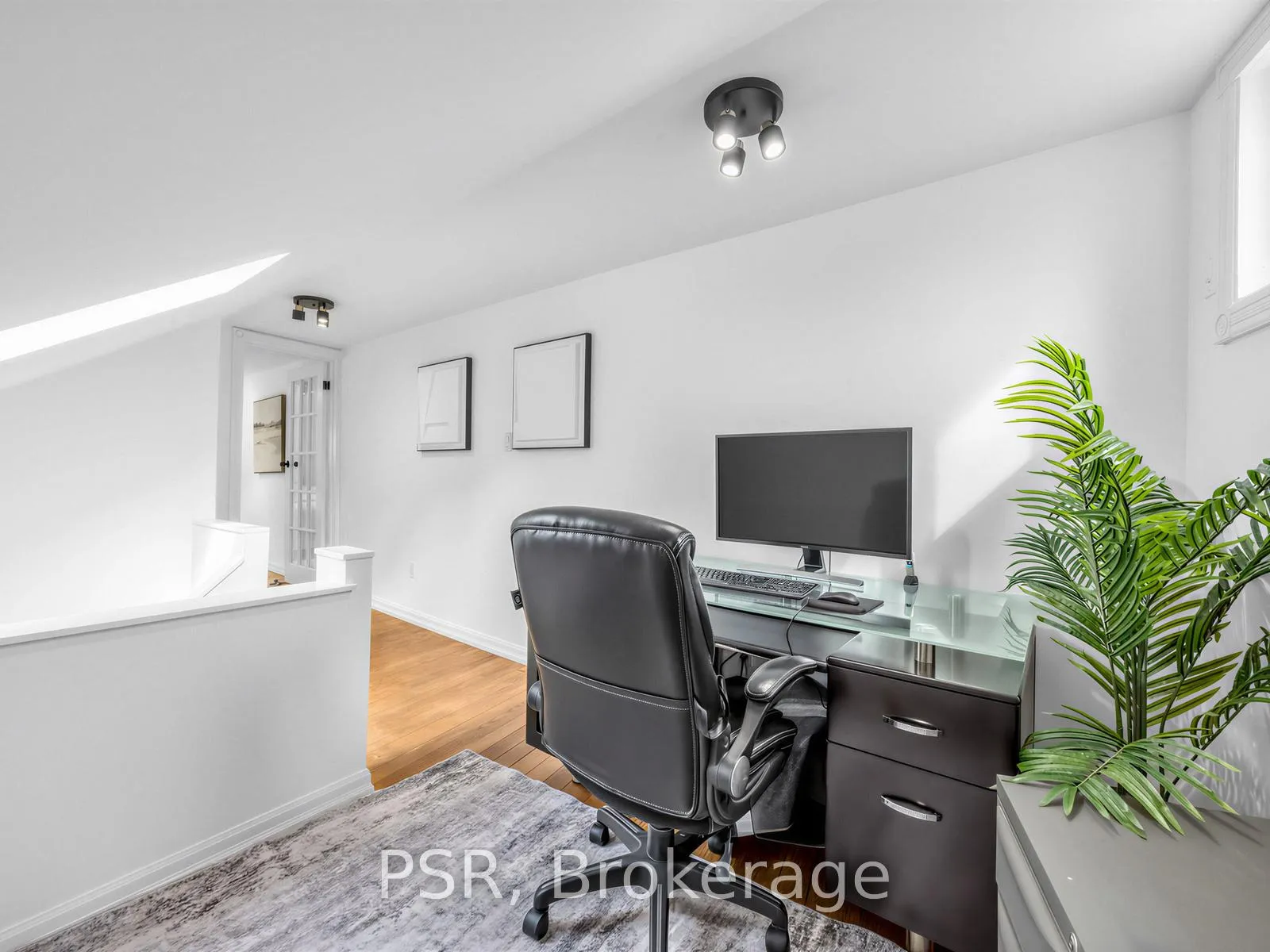Photo 11 of 562 Arlington Avenue, Toronto, Humewood-Cedarvale — HOMEH