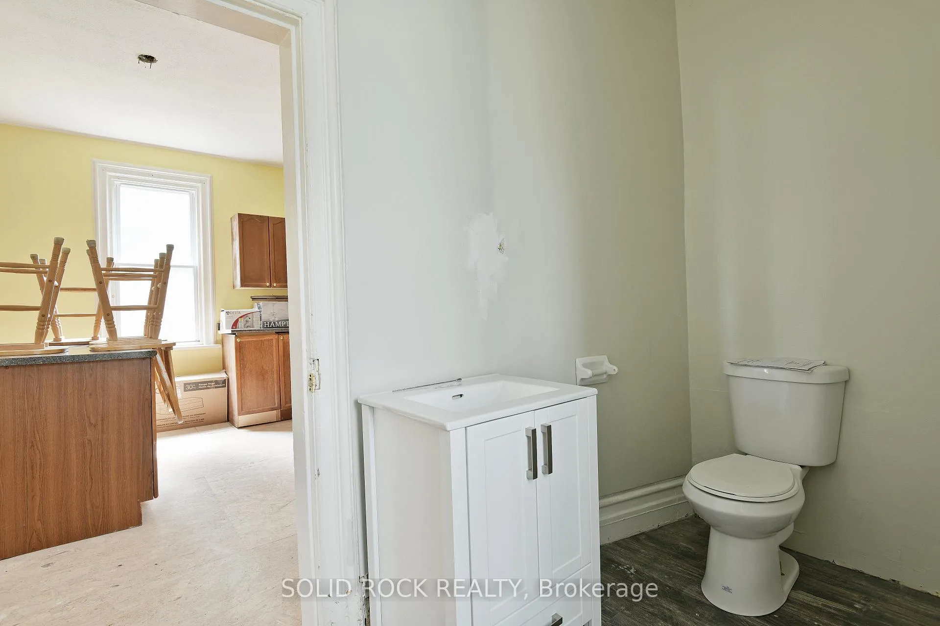 Photo 17 of 152 Elgin Street W, Arnprior, Arnprior — HOMEH