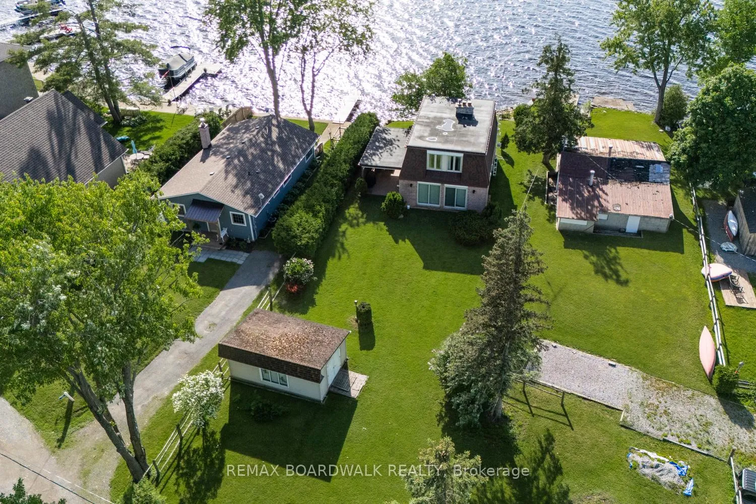 Photo 9 of 131 Avenue 4, Beckwith, Beckwith Twp — HOMEH
