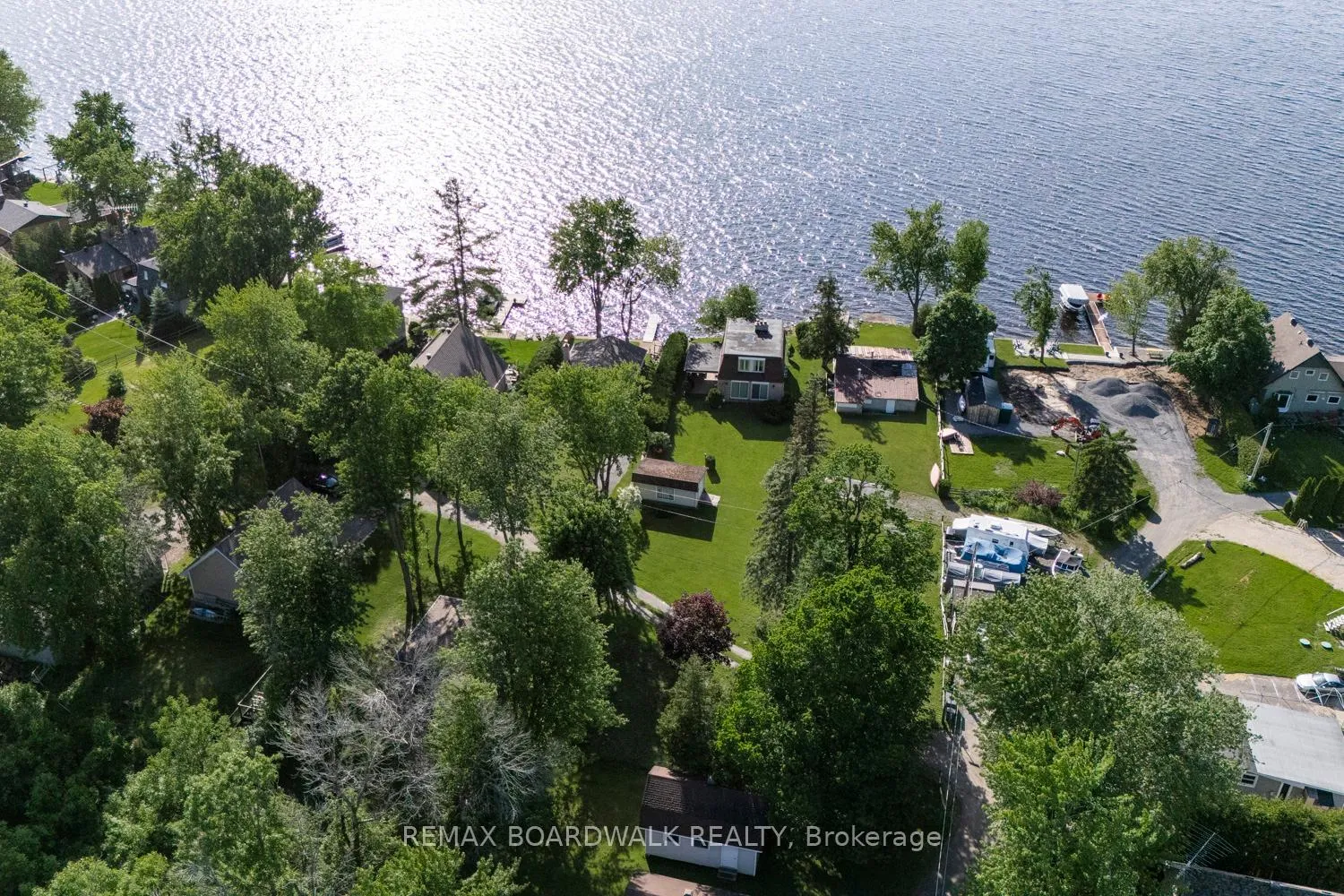 Photo 10 of 131 Avenue 4, Beckwith, Beckwith Twp — HOMEH