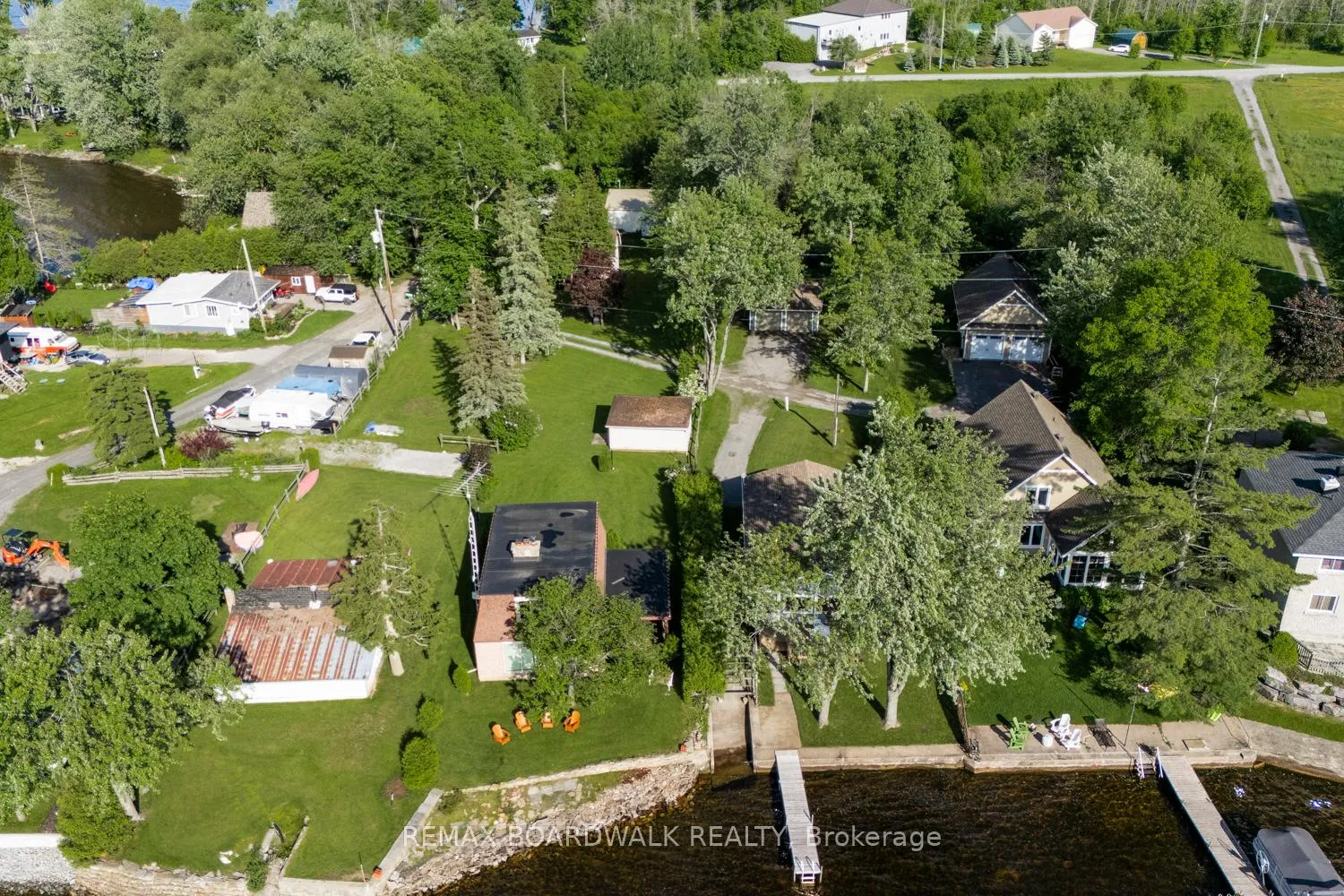 Photo 18 of 131 Avenue 4, Beckwith, Beckwith Twp — HOMEH