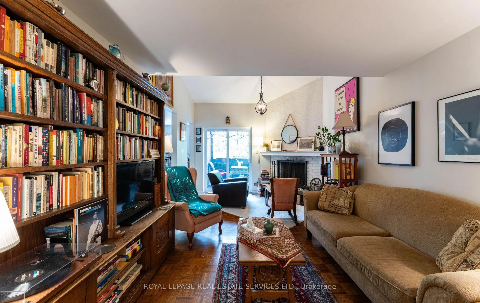 Photo 6 of Unit 2nd Floor, 580 Indian Road, Toronto, High Park North — HOMEH