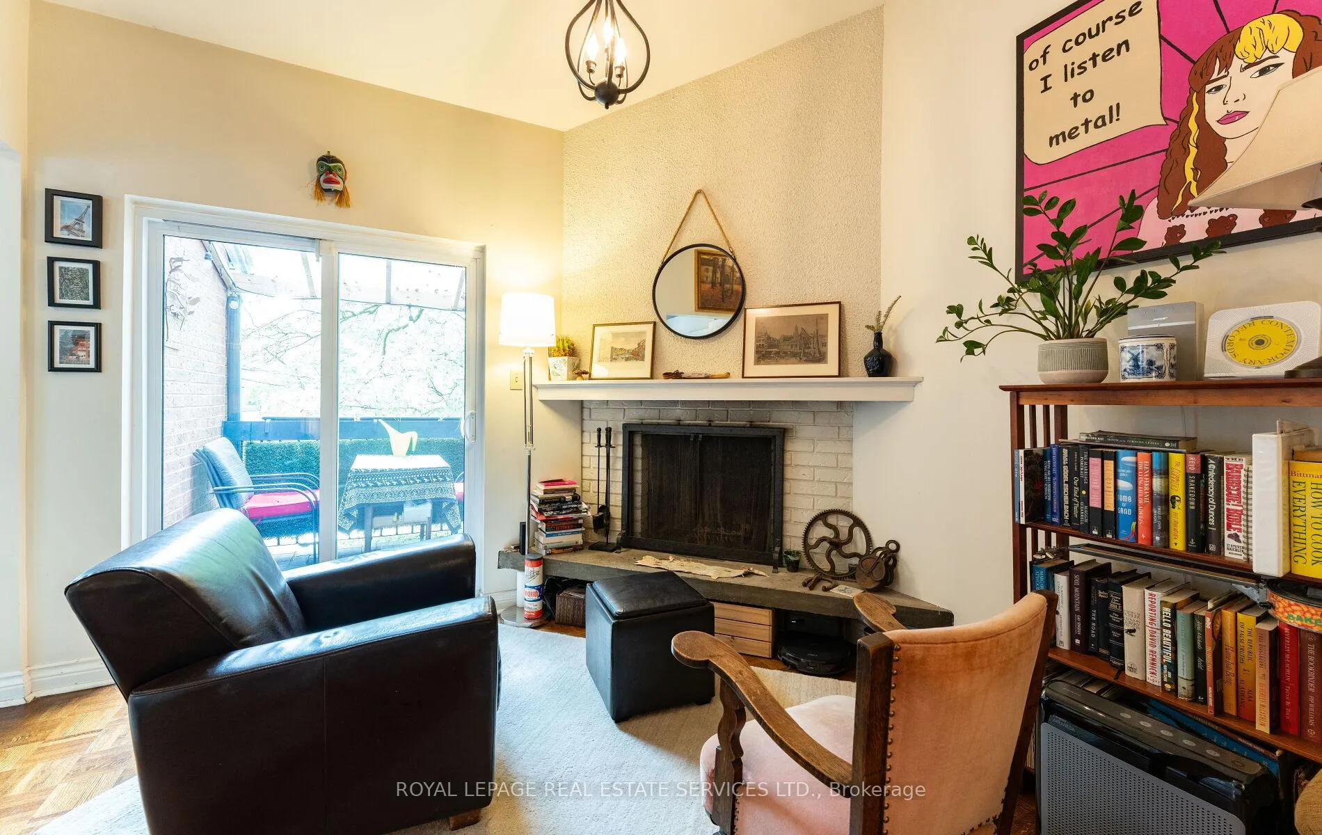 Photo 7 of Unit 2nd Floor, 580 Indian Road, Toronto, High Park North — HOMEH