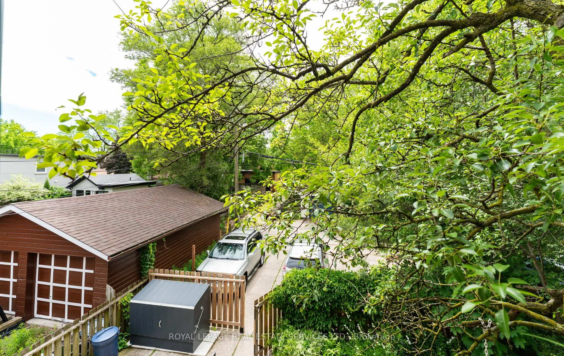 Photo 11 of Unit 2nd Floor, 580 Indian Road, Toronto, High Park North — HOMEH