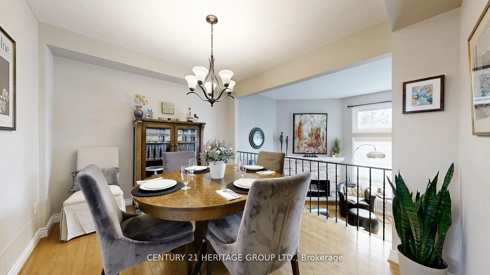 Photo 14 of 8 Dunkeld Way, Markham, Royal Orchard — HOMEH