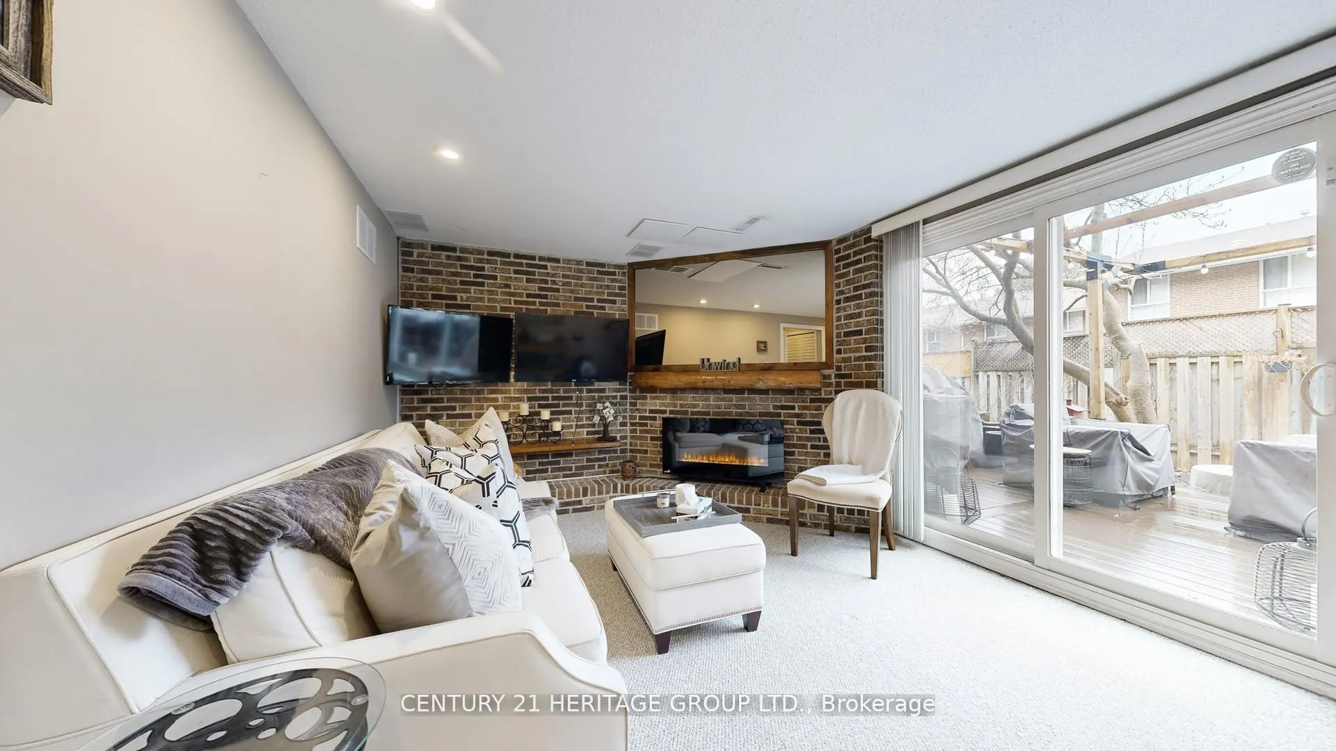 Photo 39 of 8 Dunkeld Way, Markham, Royal Orchard — HOMEH