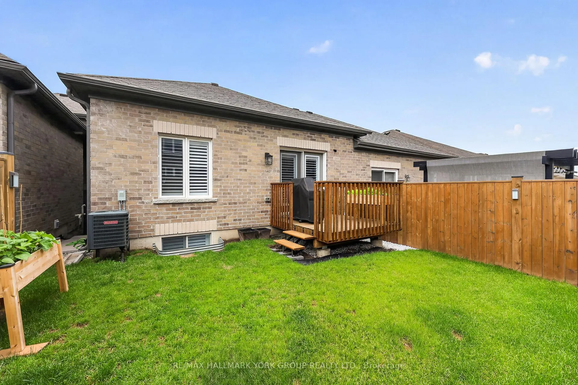 Photo 33 of 116 Isabella Drive, Orillia — HOMEH