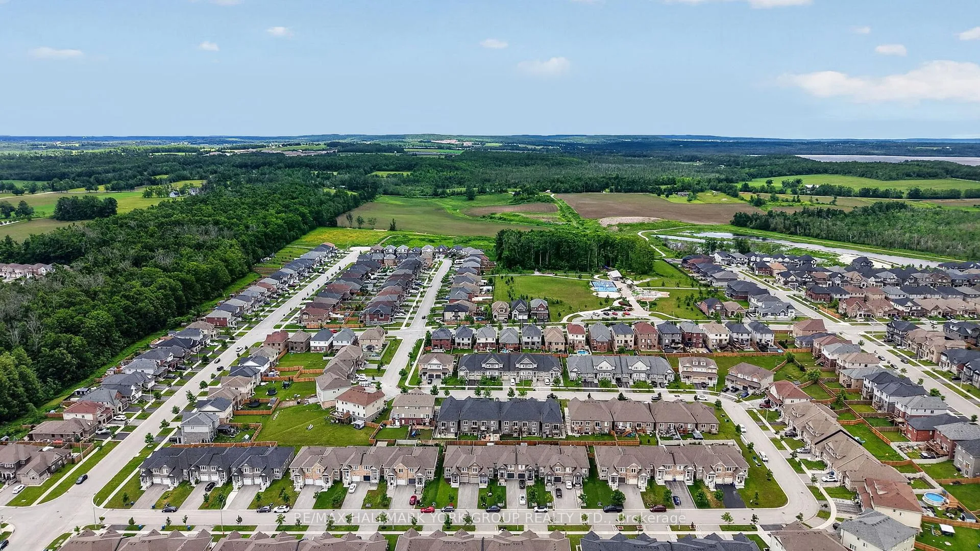 Photo 40 of 116 Isabella Drive, Orillia — HOMEH