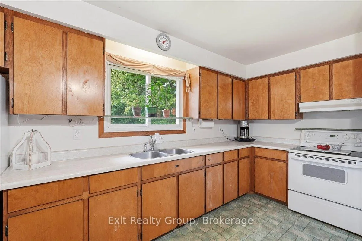 Photo 12 of 192 Baker Street, Stirling-Rawdon, Stirling Ward — HOMEH