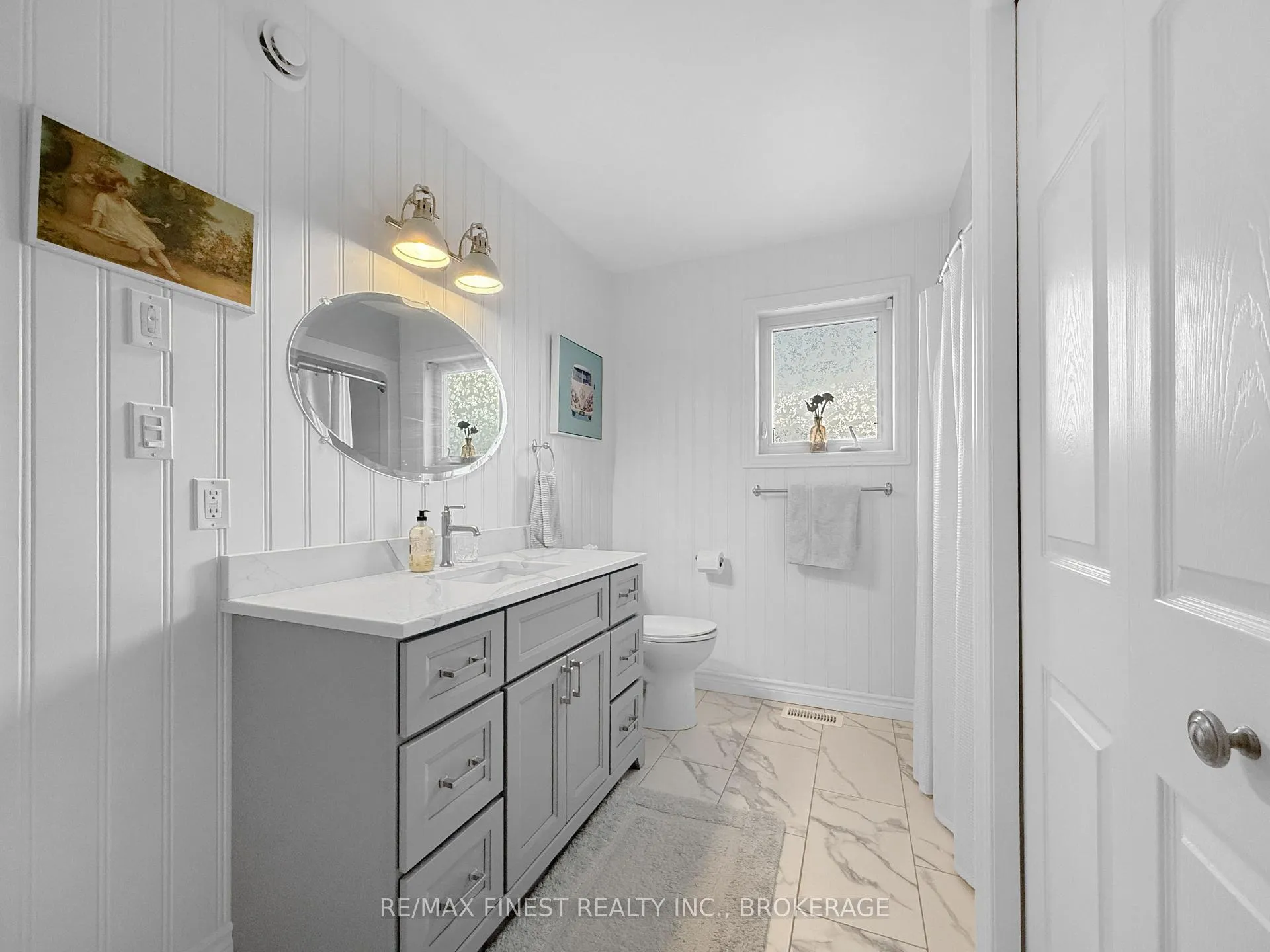Photo 15 of 119 Hogan Crescent, Loyalist, Amherstview — HOMEH