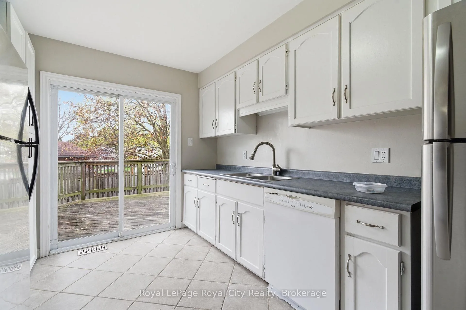 Photo 6 of 11 Sagewood Place, Guelph, Kortright West — HOMEH