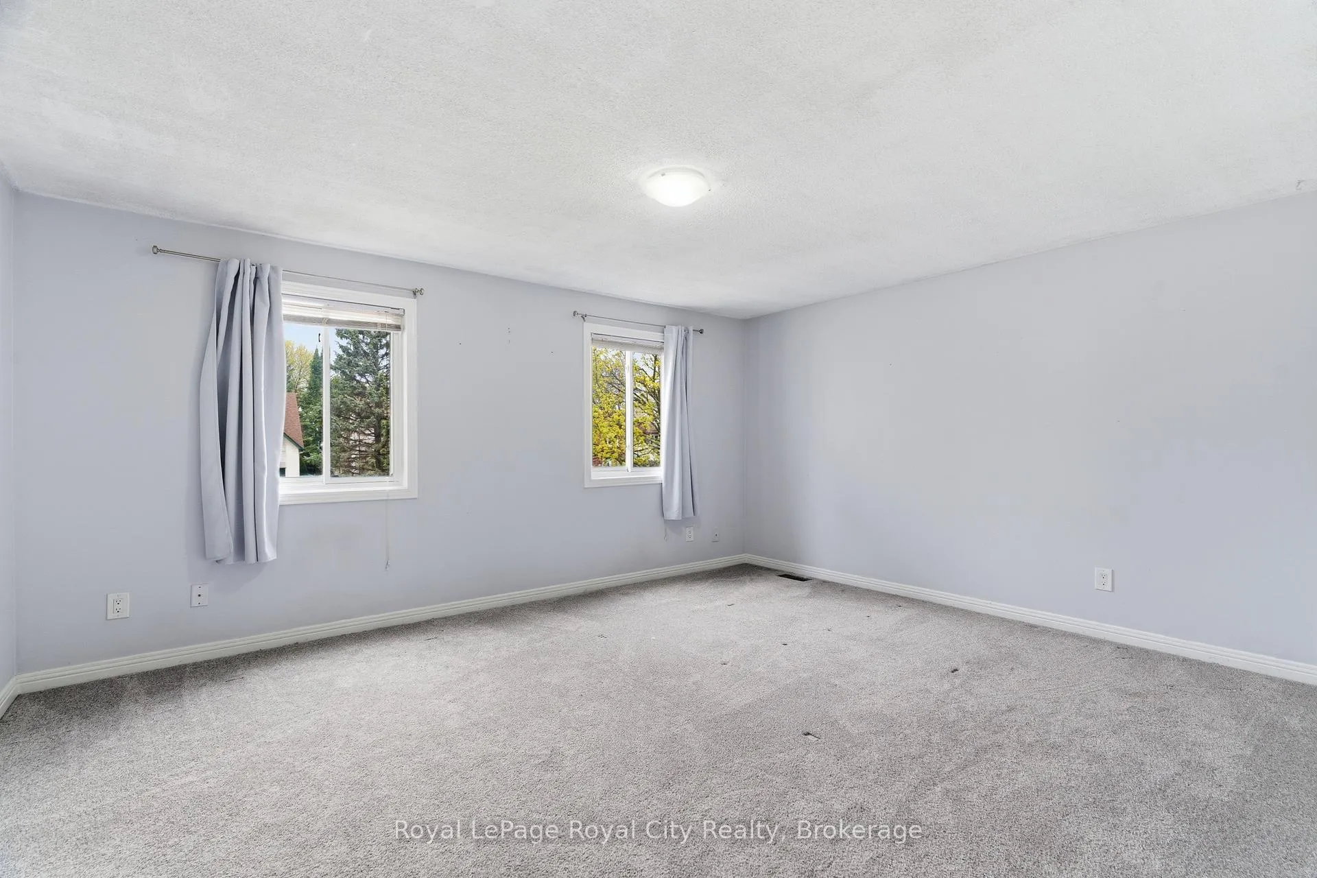 Photo 12 of 11 Sagewood Place, Guelph, Kortright West — HOMEH