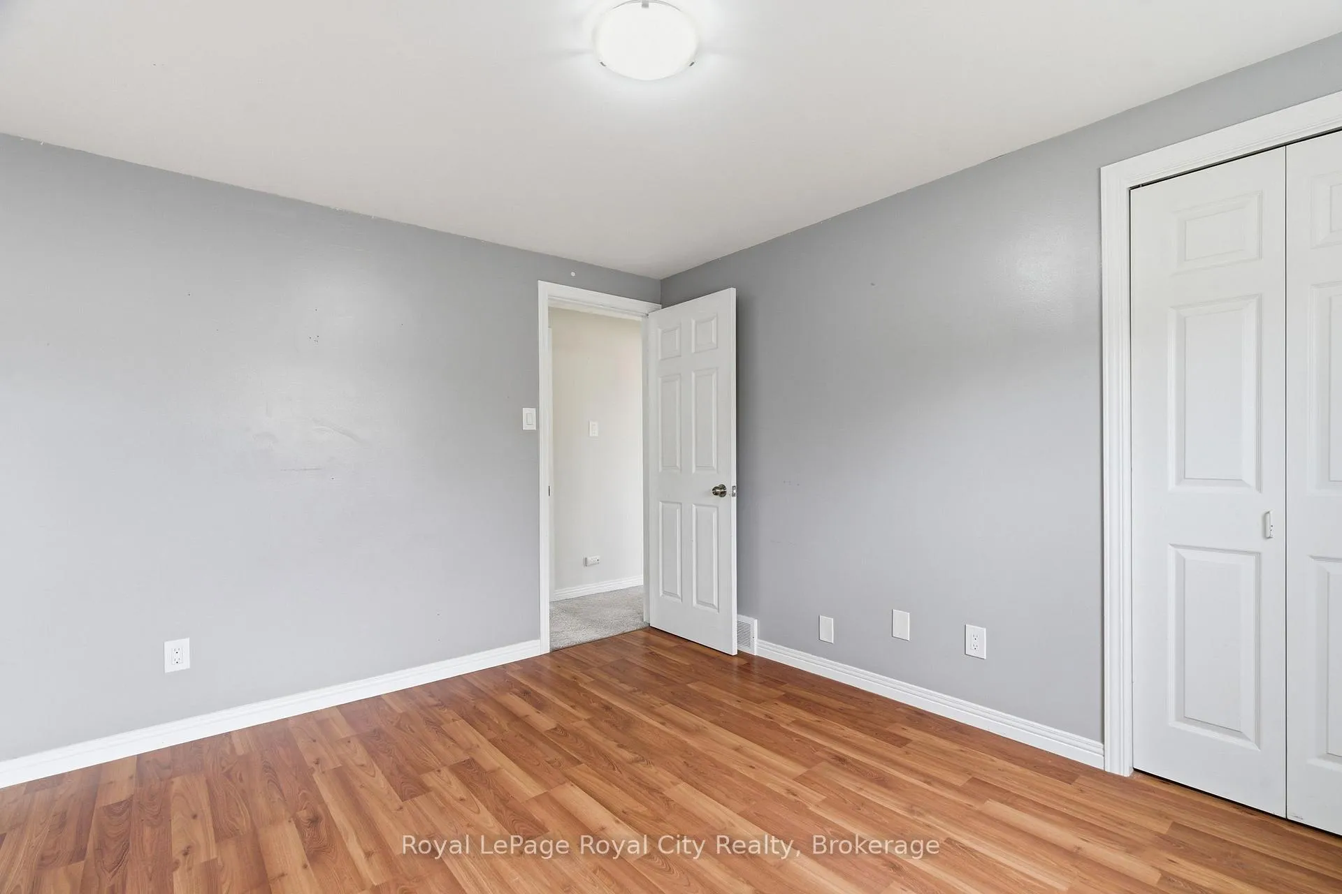 Photo 15 of 11 Sagewood Place, Guelph, Kortright West — HOMEH