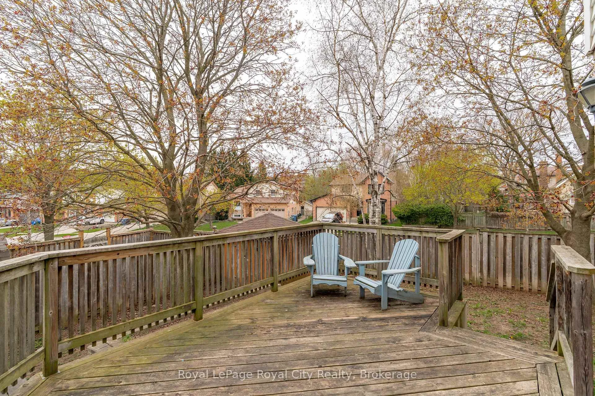 Photo 26 of 11 Sagewood Place, Guelph, Kortright West — HOMEH