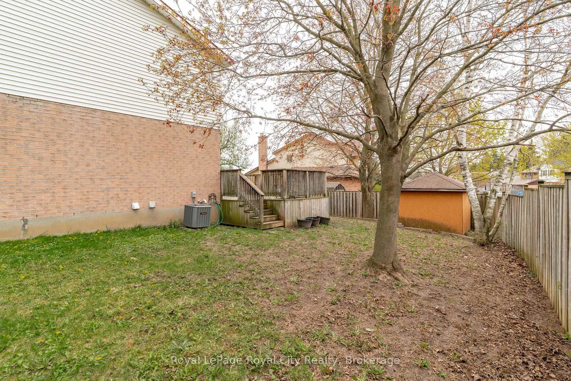 Photo 27 of 11 Sagewood Place, Guelph, Kortright West — HOMEH