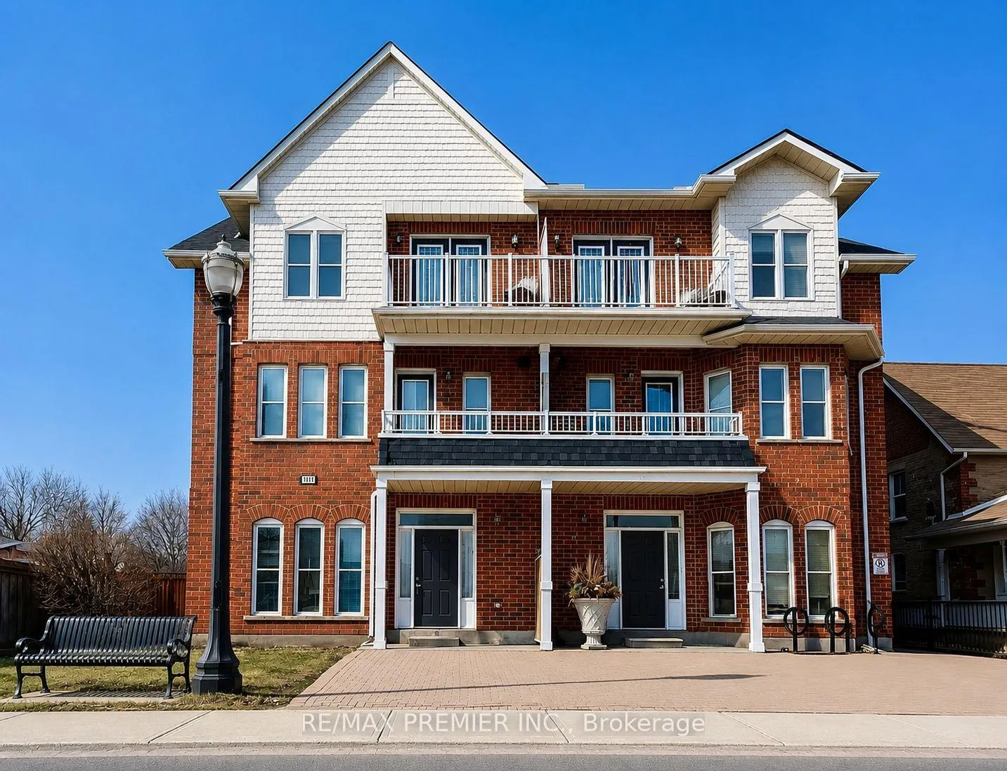 Photo 1 of Unit 303, 9944 Keele Street, Vaughan, Maple — HOMEH